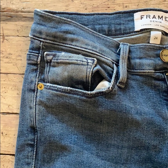 Frame Distressed Skinny Jeans - Picture 6 of 15